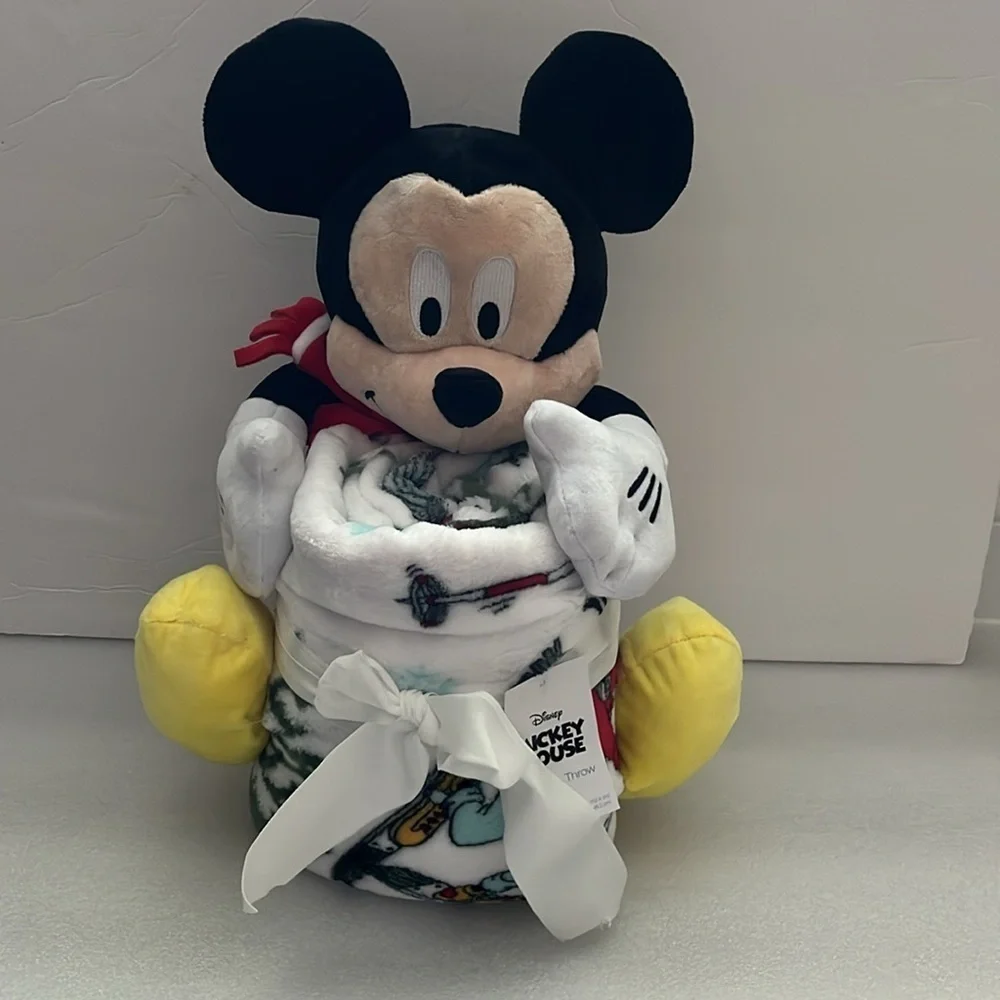 🆕 Disney's Mickey Mouse Pillow Buddy & Throw Buddy Set